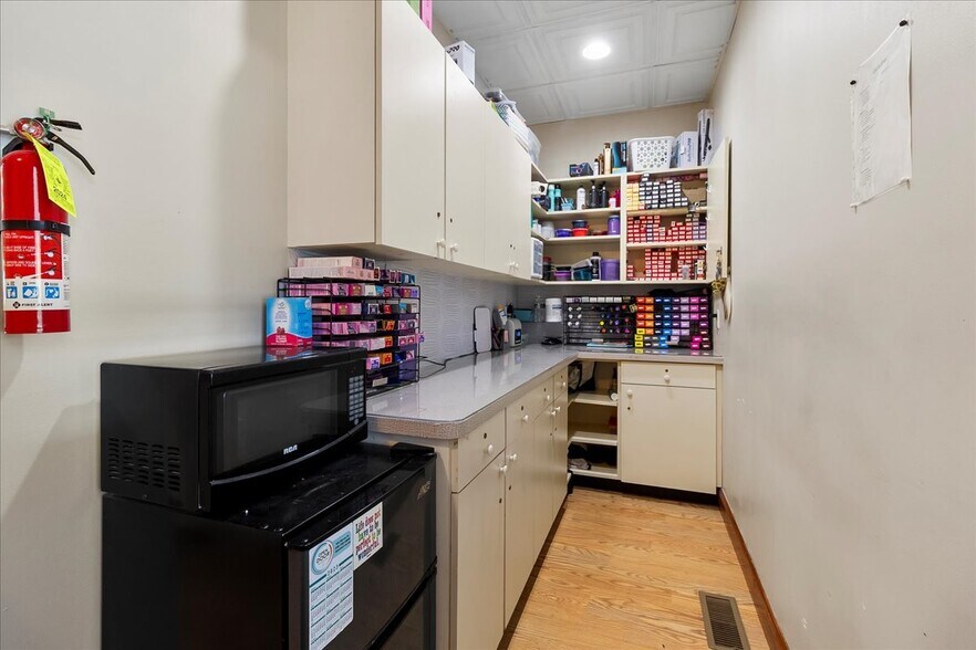 More Photos Of 39 Hudson St, South Glens Falls Storefront Retail Residential For Sale