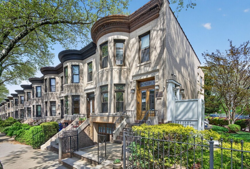 More Photos Of 655 76th St, Brooklyn Healthcare For Sale