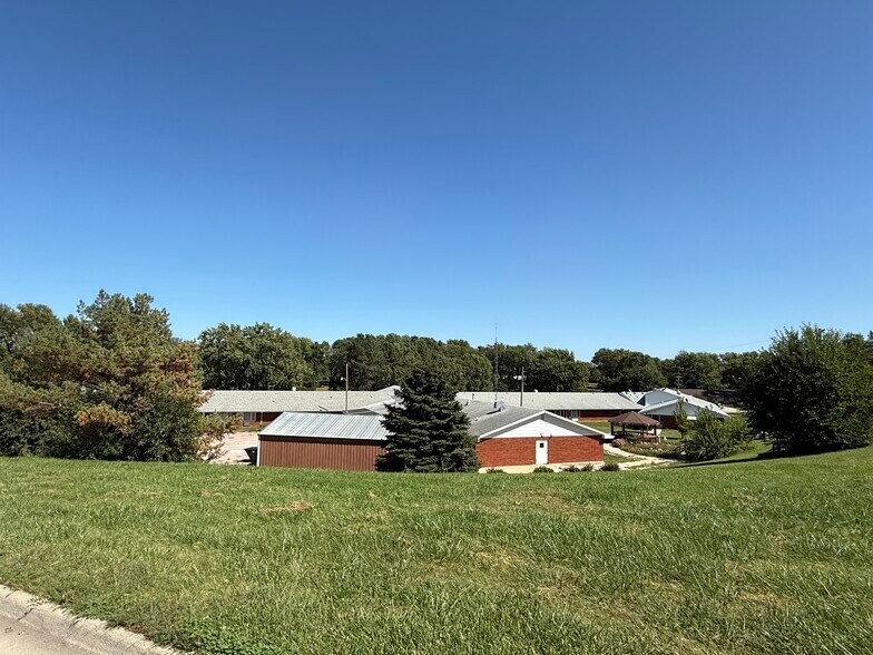 More Photos Of 702 Cedar Ave, Laurel Multifamily For Sale