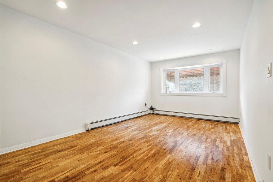 More Photos Of 458 Swinton Ave, Bronx Apartments For Sale
