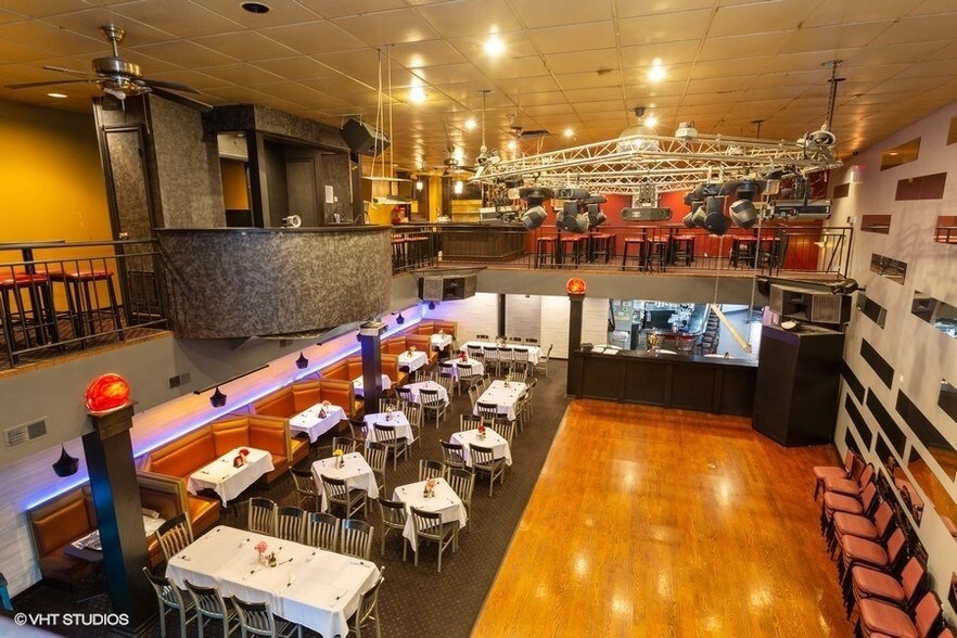 More Photos Of 5772 S Archer Ave, Chicago General Retail For Sale