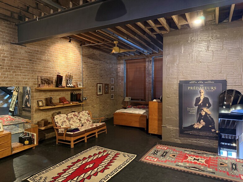 More Photos Of 1109 W Fulton Market, Chicago Flex For Sale