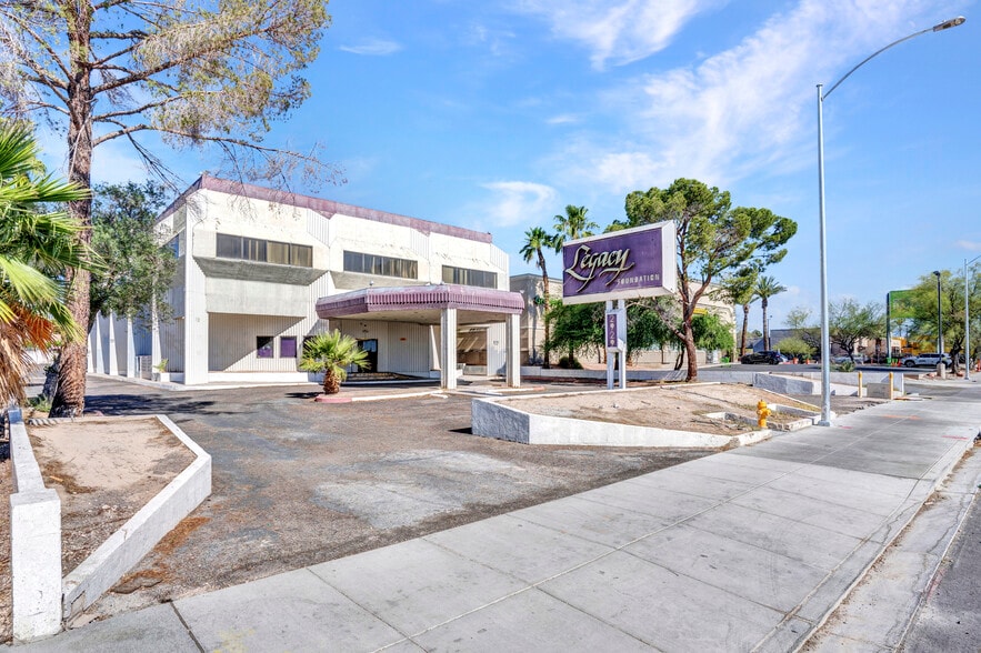 More Photos Of 2929 S Maryland Pky, Las Vegas Medical For Sale