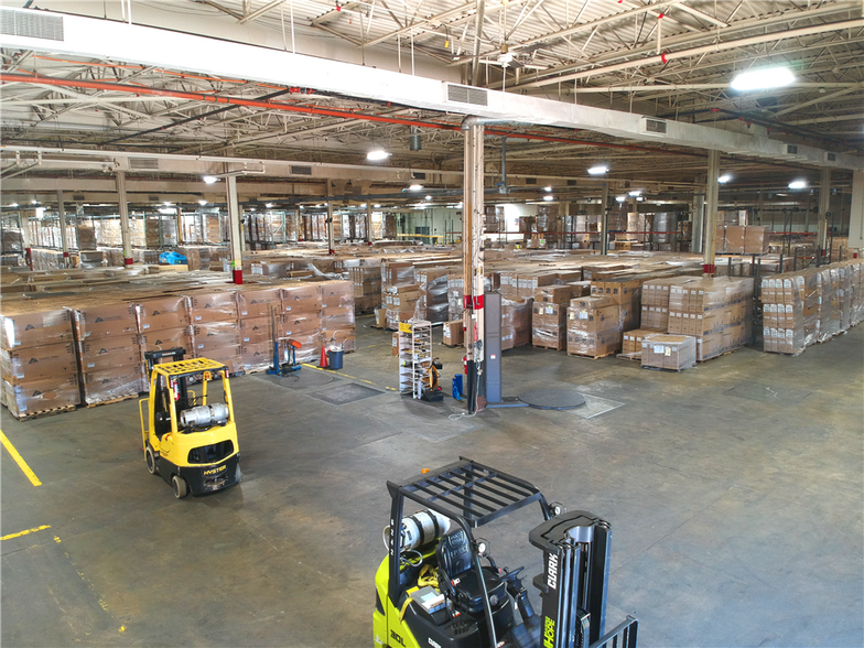 More Photos Of 9104 Alex Harvin Hwy, Summerton Manufacturing For Sale