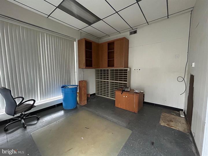 More Photos Of 420 W Loudon St, Chambersburg Auto Repair For Sale