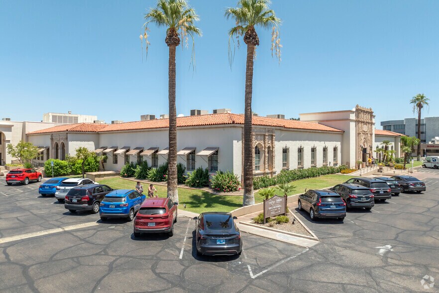 Primary Photo Of 926 E McDowell Rd, Phoenix Medical For Lease