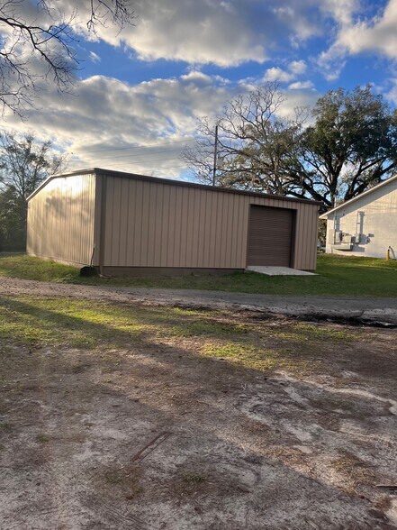 Primary Photo Of 1119 W Tharpe St, Tallahassee Warehouse For Lease