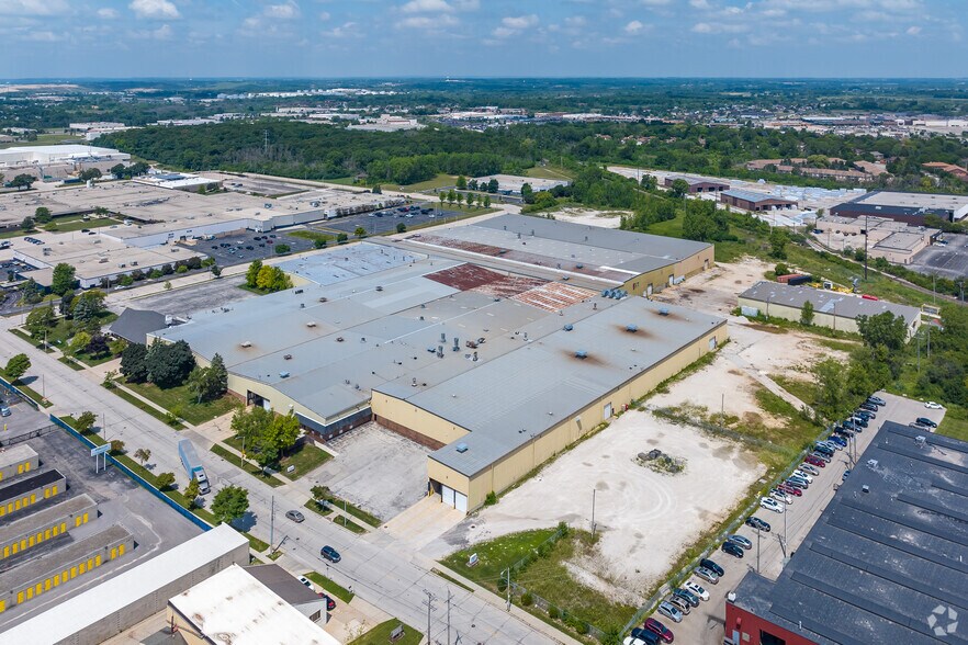 More Photos Of 7900 W Tower Ave, Milwaukee Manufacturing For Sale