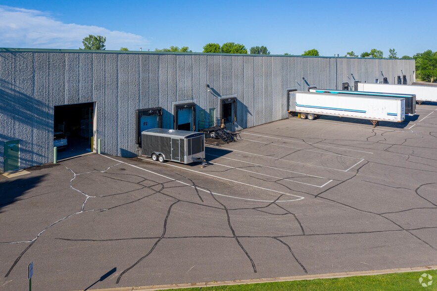 More Photos Of 3555 Holly Ln N, Plymouth Manufacturing For Lease