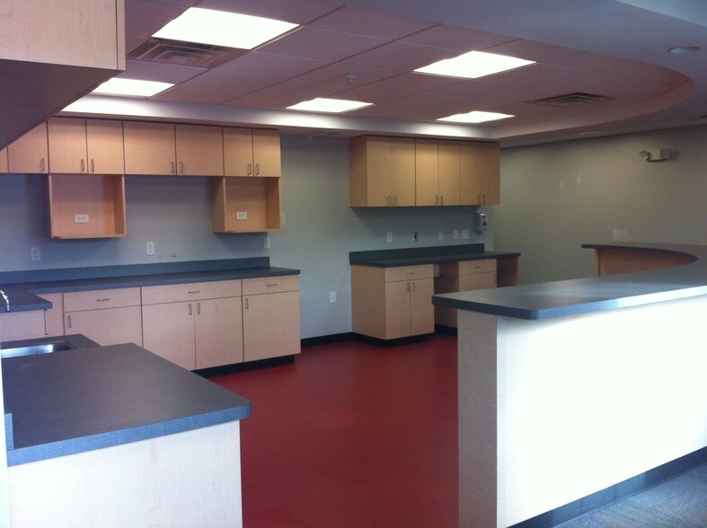 More Photos Of 3719 Union Rd, Cheektowaga Storefront Retail Office For Lease