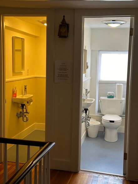 More Photos Of 406 Main St, Great Barrington Office Residential For Lease