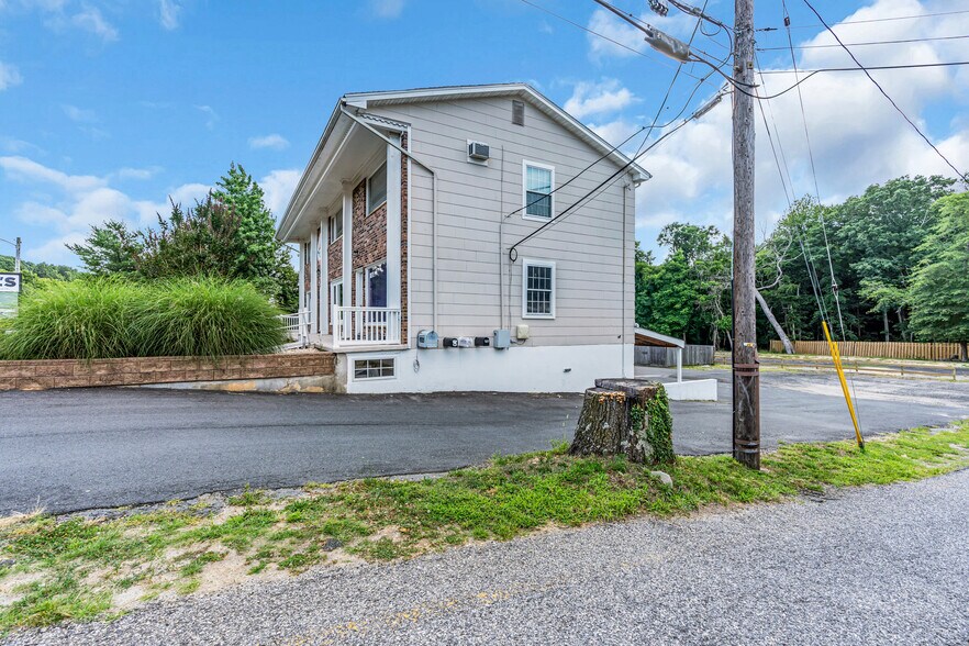 More Photos Of 2679 Highway 70, Manasquan Office For Lease