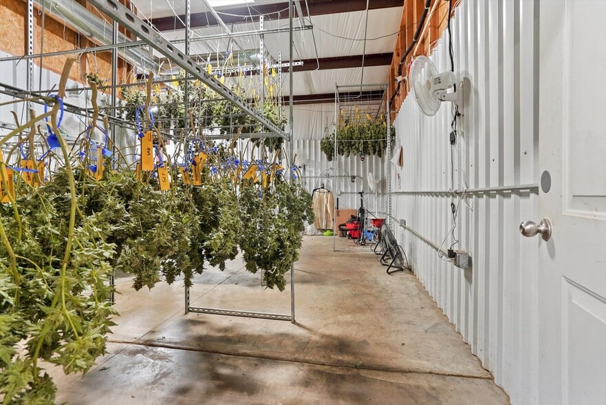 More Photos Of 12670 S Highway 48, Bristow Warehouse For Sale