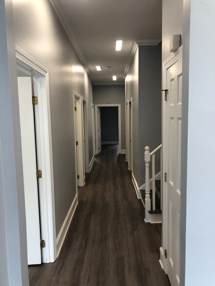 More Photos Of 1001-1017 Dresser Ct, Raleigh Office For Lease