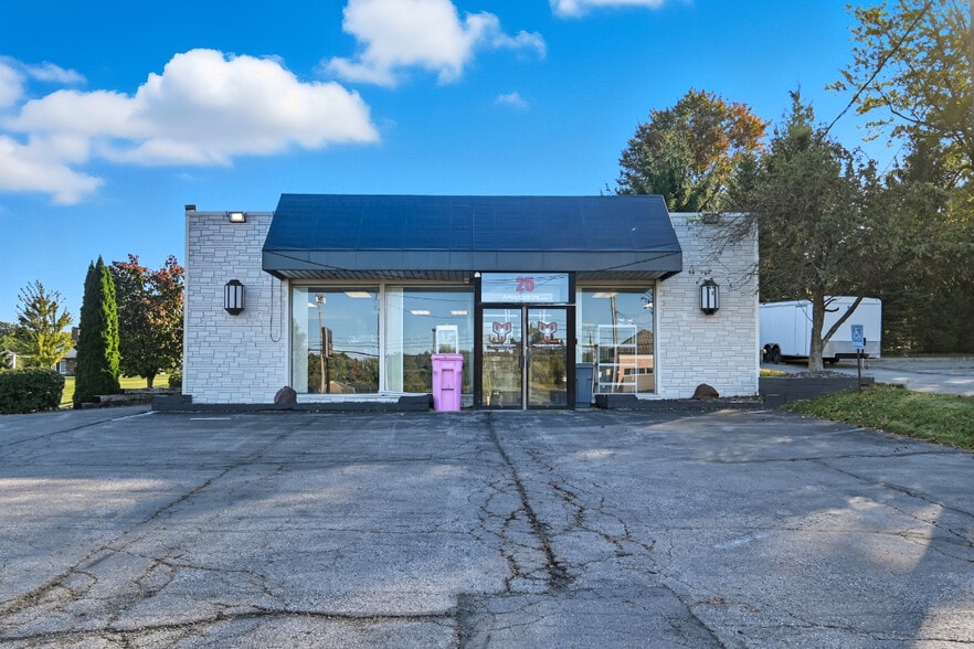 Primary Photo Of 25 S Lexington Springmill Rd, Mansfield Freestanding For Sale