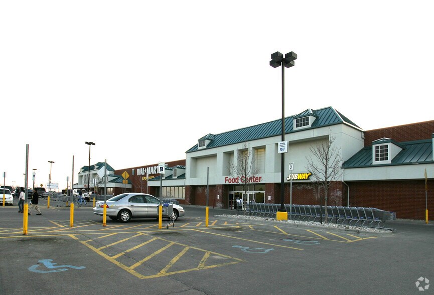 More Photos Of 1590-1614 Anderson Rd, Petoskey General Retail For Lease