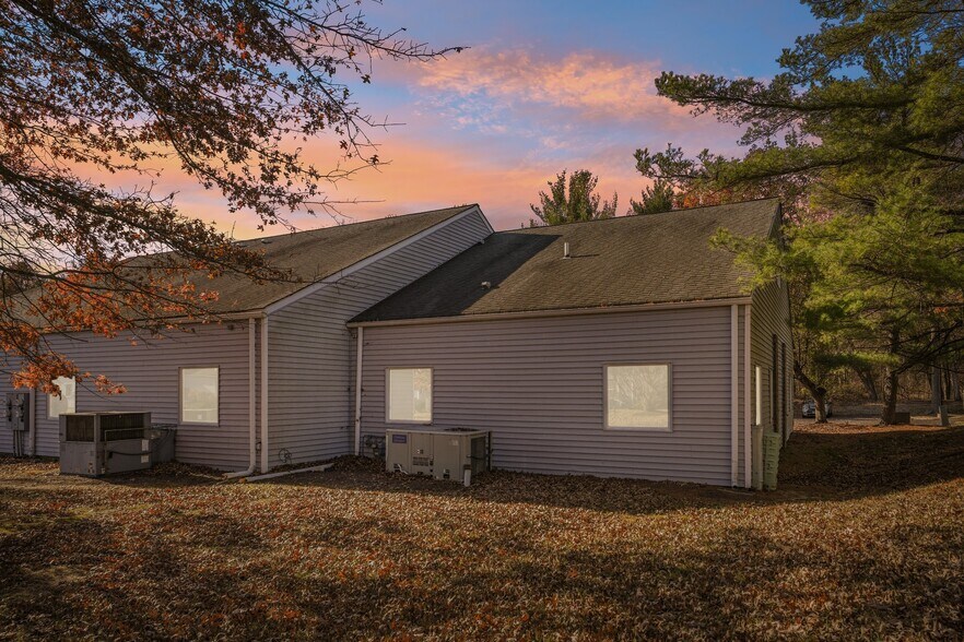 More Photos Of 2117-2123 Klockner Rd, Trenton Medical For Sale