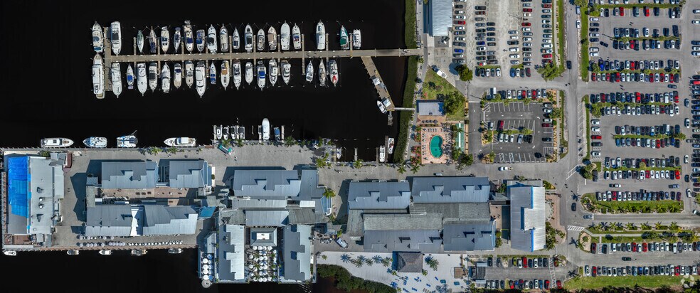 More Photos Of 1200 W Retta Esplanade, Punta Gorda Hotel For Sale
