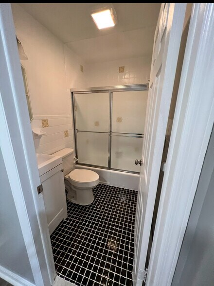 More Photos Of 2412 Boston Post Rd, Larchmont Multifamily For Sale