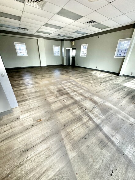 More Photos Of 8274 Telegraph Rd, Odenton Freestanding For Lease