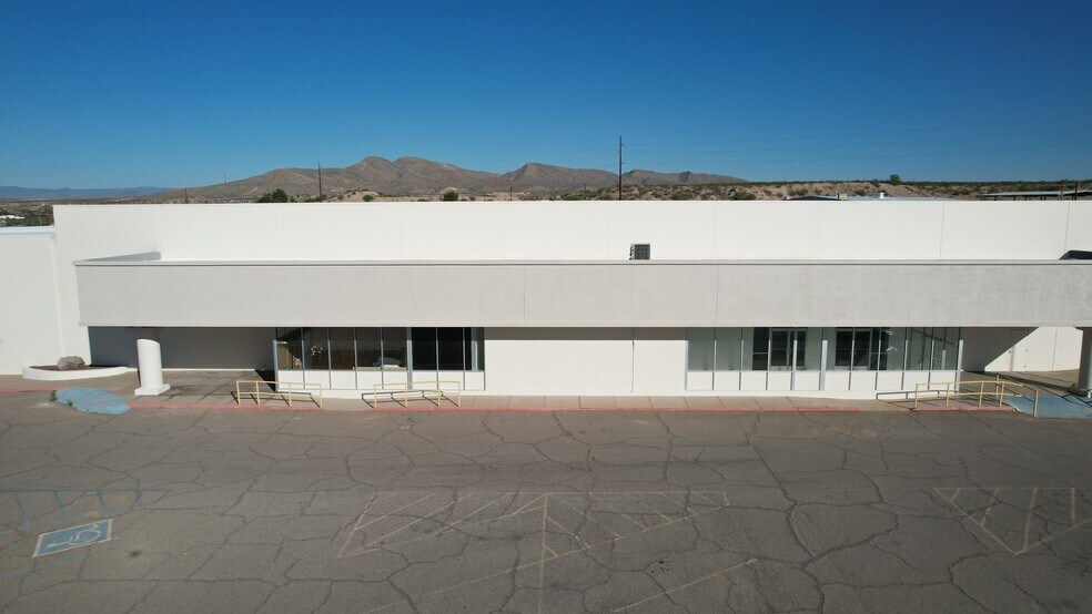 More Photos Of 1900 N Date St, Truth Or Consequences Unknown For Lease