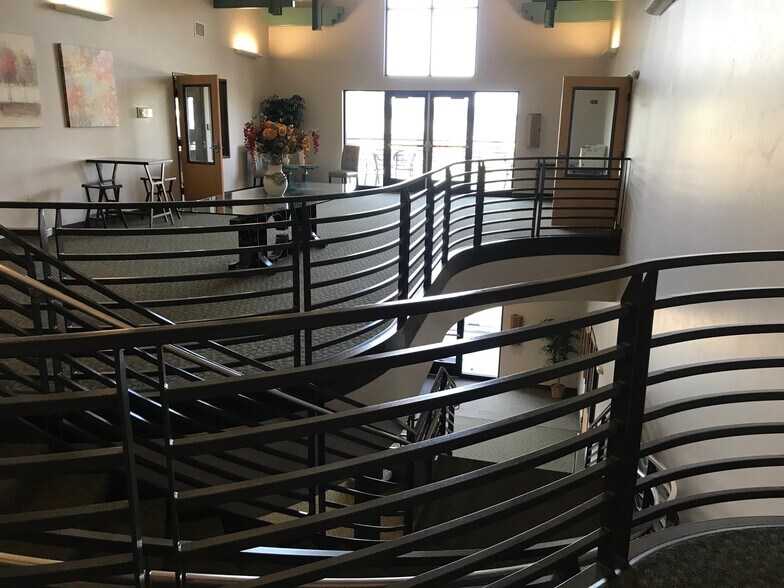 More Photos Of 3544 E 17th St, Ammon General Retail For Lease