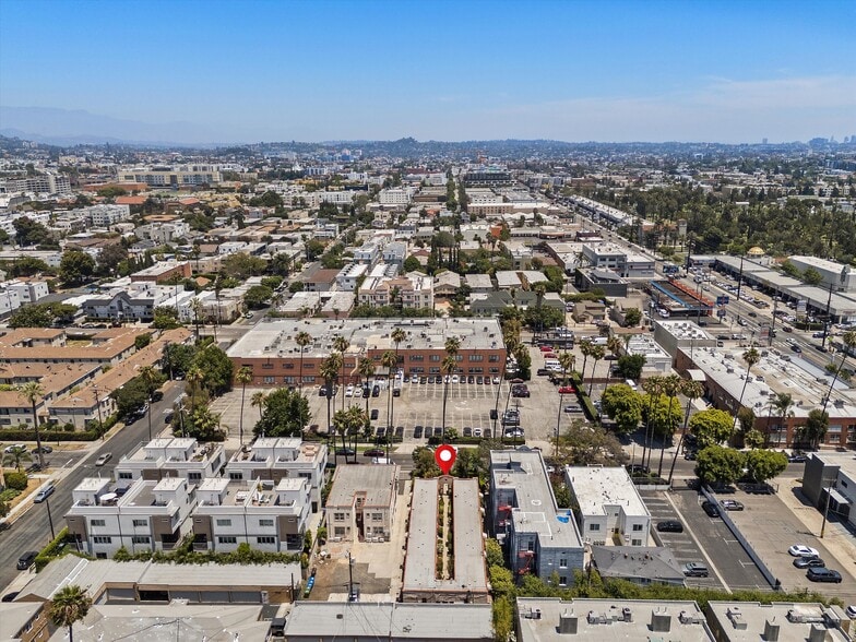 More Photos Of 1135-1137 Lodi Pl, Los Angeles Apartments For Sale