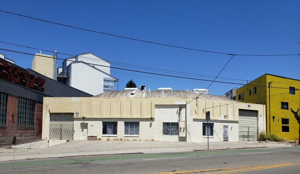 Primary Photo Of 1070-1074 40th St, Oakland Warehouse For Lease