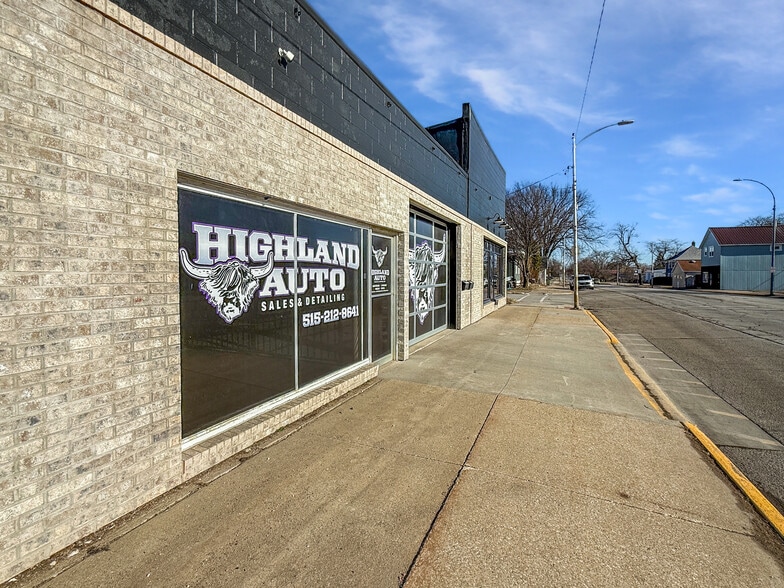 More Photos Of 901 W Mamie Eisenhower Ave, Boone Auto Repair For Sale