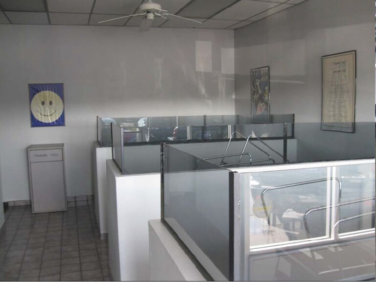 More Photos Of 6824-6840 Blue Ridge Blvd, Raytown Auto Dealership For Sale