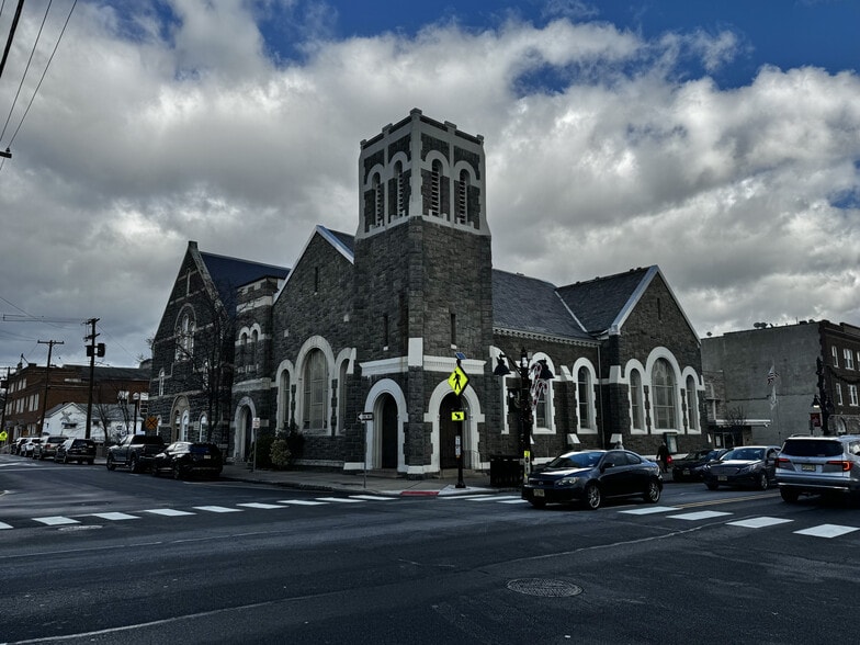 Primary Photo Of 37 E Blackwell St, Dover Religious Facility For Sale