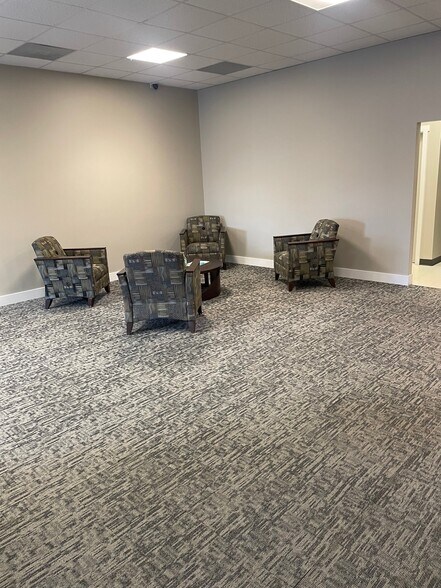 More Photos Of 5641 N Washington St, Denver Manufacturing For Lease