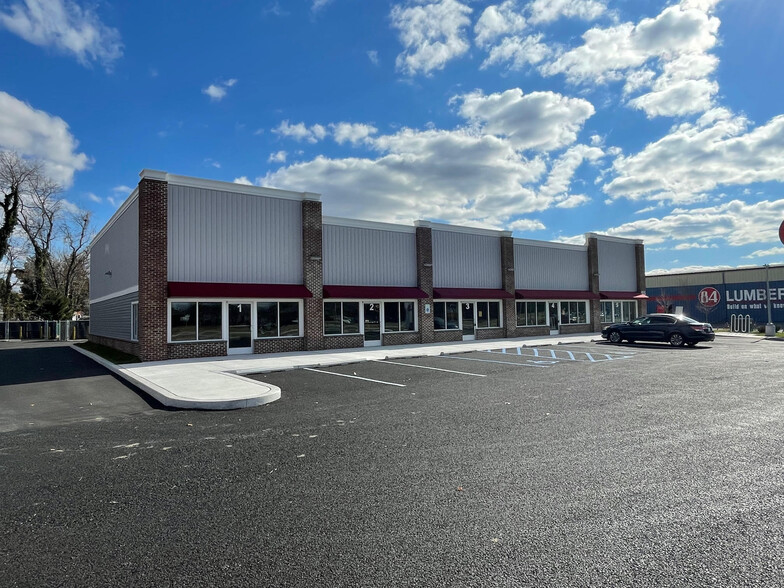 Primary Photo Of 515 S Dupont Hwy, Dover General Retail For Lease