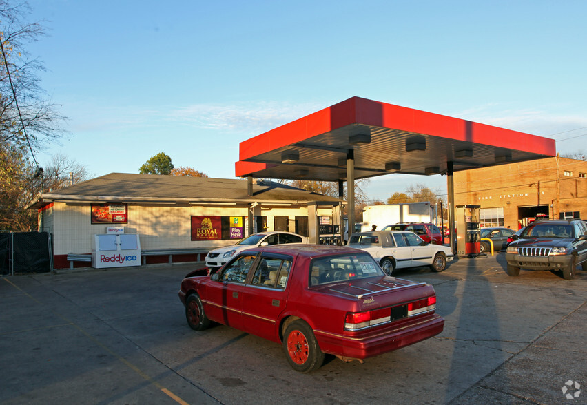 Primary Photo Of 2230 Chelsea Ave, Memphis Convenience Store For Sale