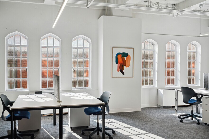 More Photos Of 1405 Locust St, Philadelphia Office For Lease