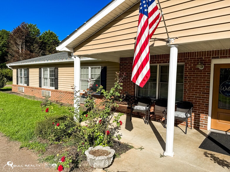 More Photos Of 109 Meyer Farm Rd, Arnoldsville Specialty For Sale