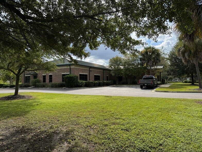 More Photos Of 3255 Industry Dr, Charleston Office For Sale