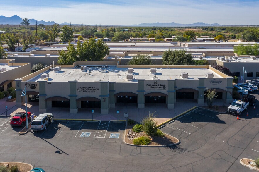 More Photos Of 514 E Whitehouse Canyon Rd, Green Valley Office Residential For Lease