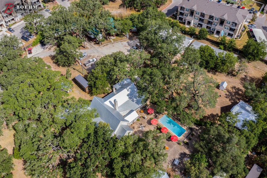 More Photos Of 137 Old San Antonio Rd, Boerne Apartments For Sale