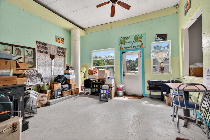 More Photos Of 800 S US 301, Sumterville Restaurant For Sale