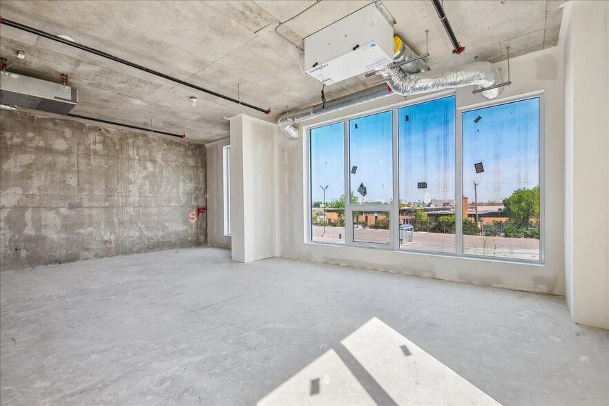 More Photos Of 988 Martin Grove Rd, Toronto Hotel For Sale