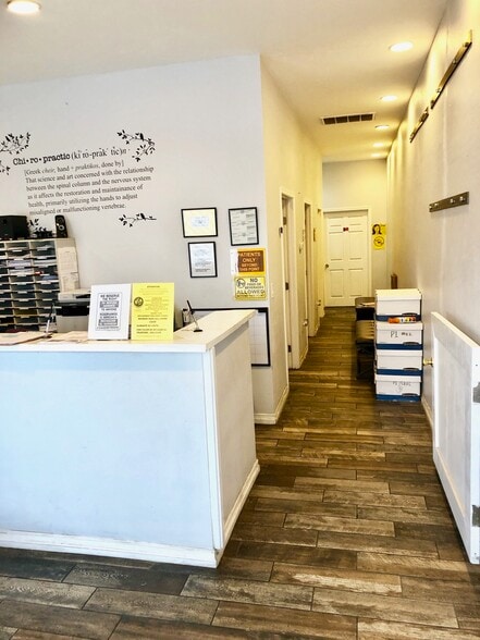 More Photos Of 1127 N Vermont Ave, Los Angeles Medical For Lease
