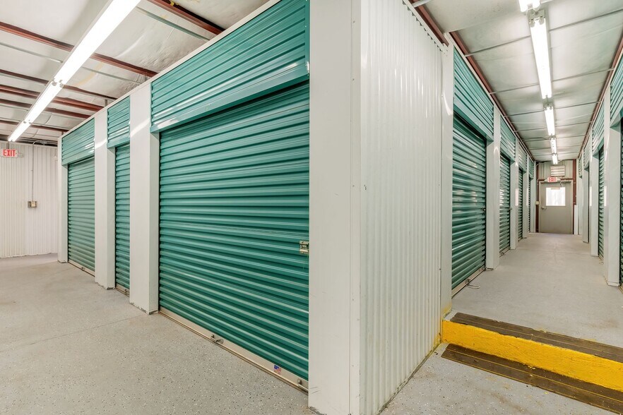 More Photos Of 126 Huddleston Rd, Peachtree City Self Storage For Sale