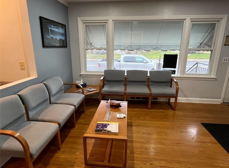 More Photos Of 825 Philadelphia Rd, Easton Medical For Sale