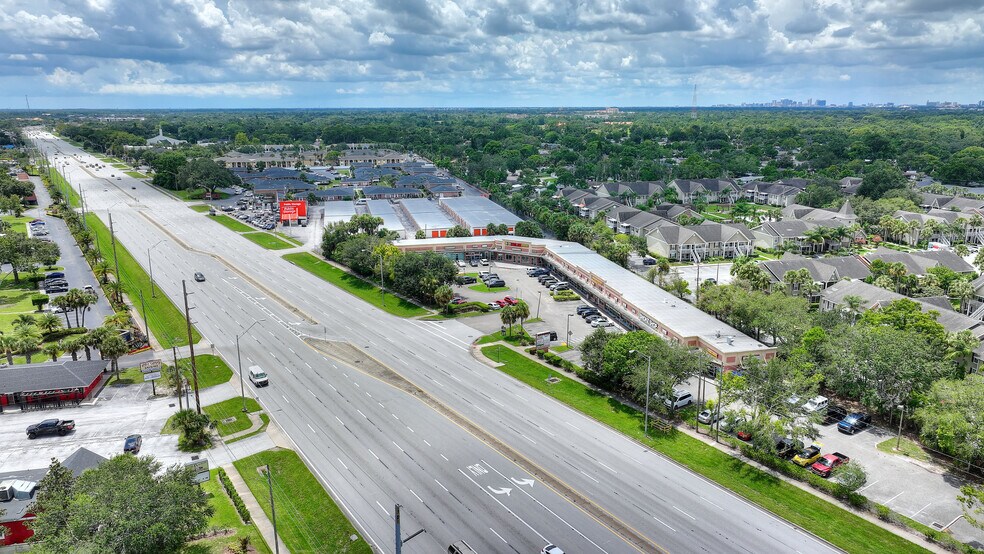 More Photos Of 1555 N Semoran Blvd, Winter Park General Retail For Lease