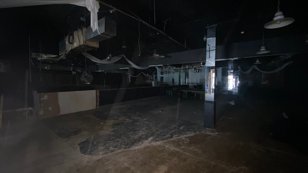 More Photos Of 411-419 Northampton St, Easton Restaurant For Sale