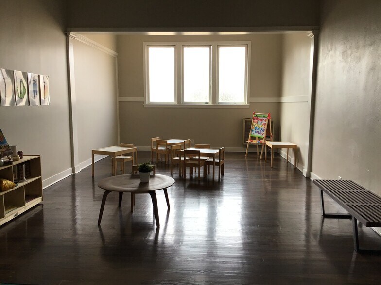 More Photos Of 1282 N Fairfax Ave, West Hollywood Religious Facility For Lease