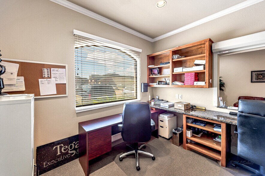 More Photos Of 1846 Snake River Rd, Katy Medical For Lease