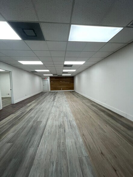 More Photos Of 6555 Powerline Rd, Fort Lauderdale Unknown For Lease