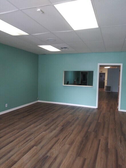 More Photos Of 1469 N Magnolia Ave, Ocala Unknown For Lease